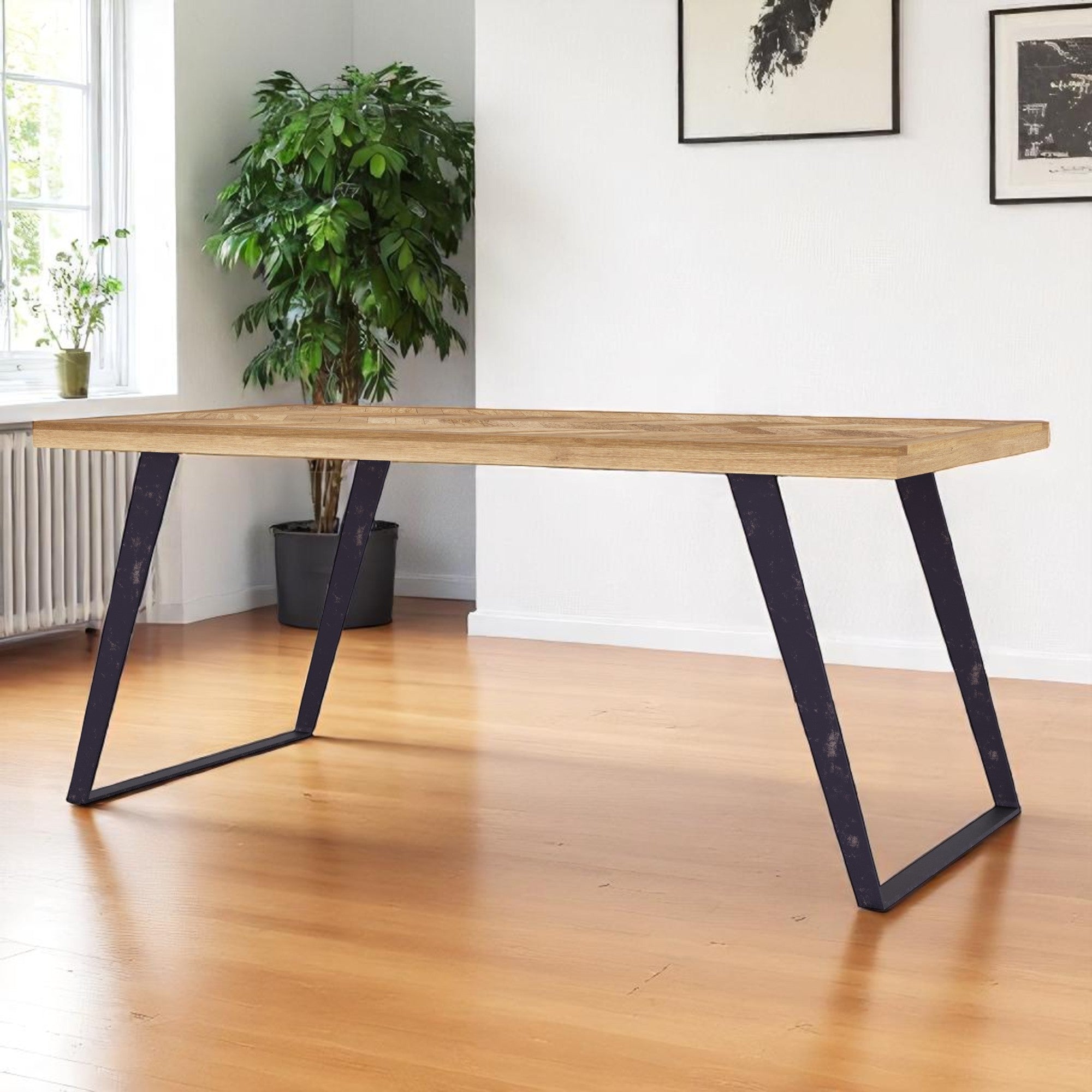 Agra 1.75 Dining Table