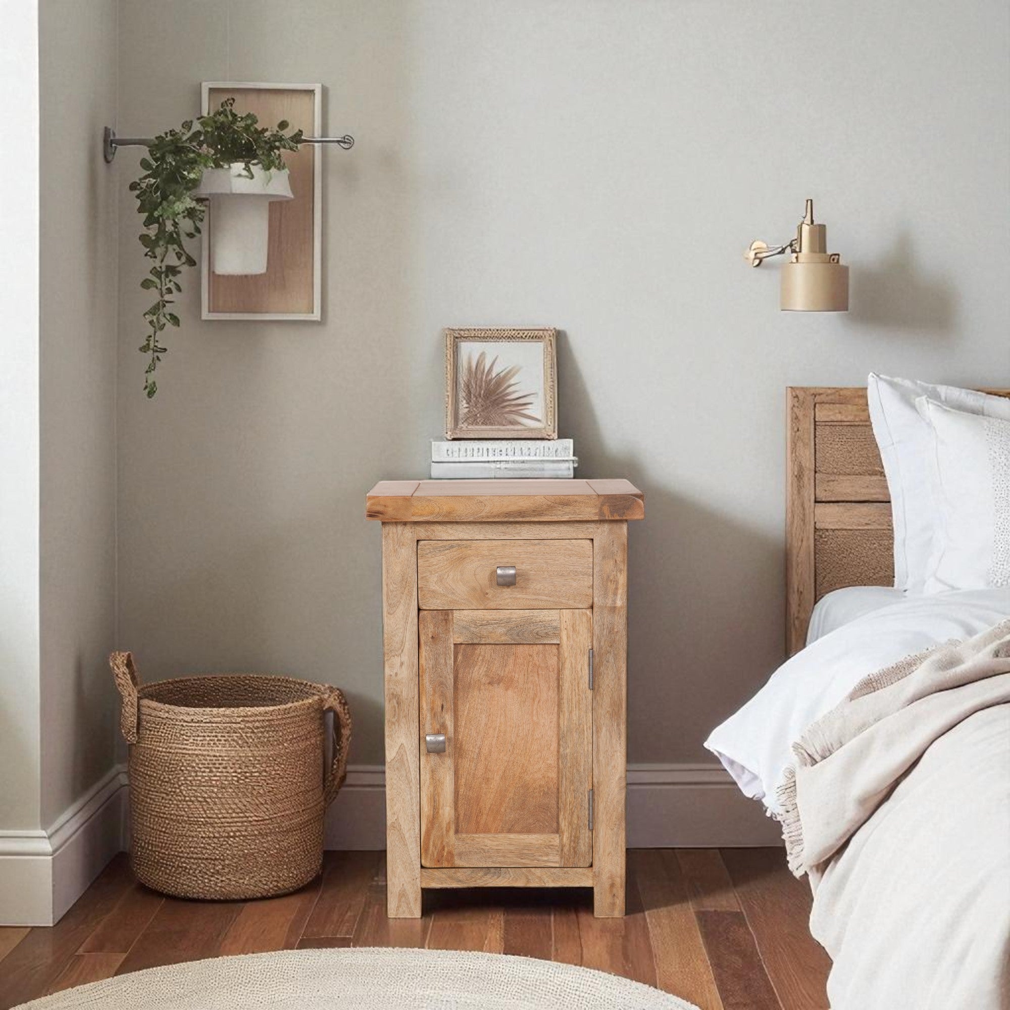 Odisha Bedside Cabinet